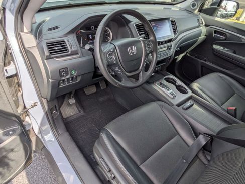 Used 2023 Honda Ridgeline RTL-E image 9