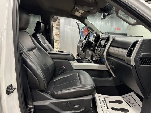 Used 2020 Ford F250 Lariat w/ Lariat Value Package image 36