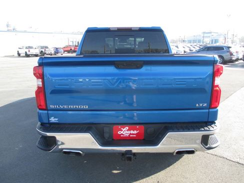 Used 2022 Chevrolet Silverado 1500 LTZ w/ LTZ Premium Package image 7