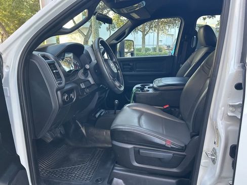 Used 2024 RAM 3500 Tradesman w/ Max Tow Package image 5