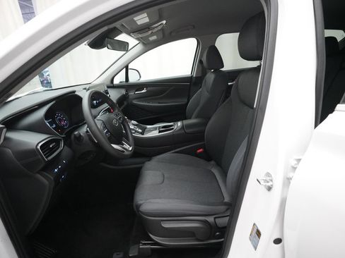 Used 2023 Hyundai Santa Fe SE FWD image 7