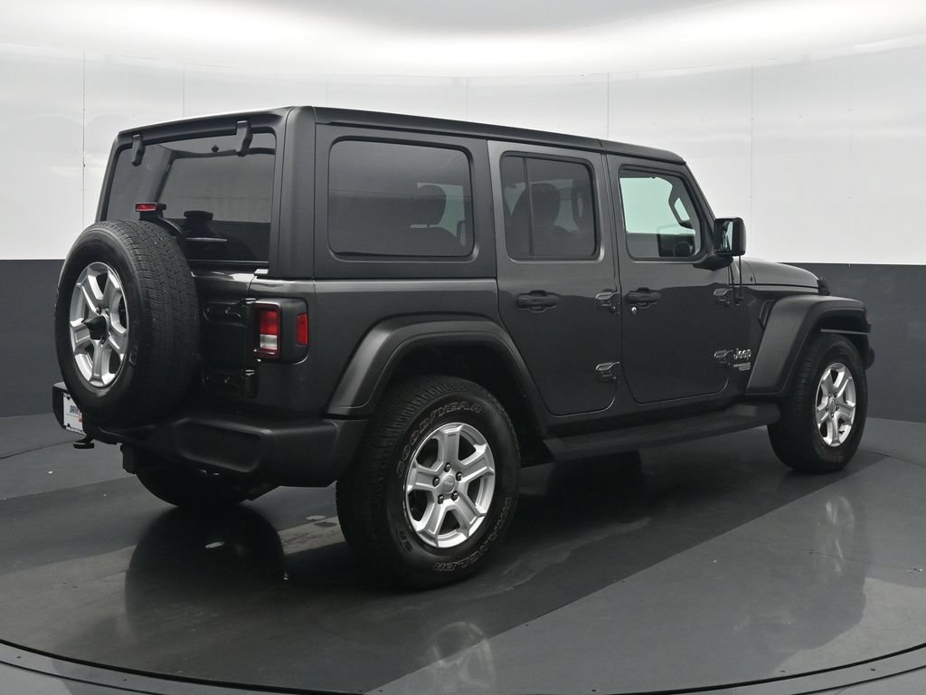 Used 2018 Jeep Wrangler Unlimited Sport AWD/4WD image 6