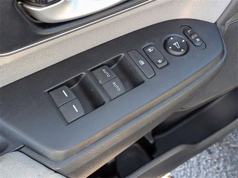 Used 2021 Honda CR-V EX image 13