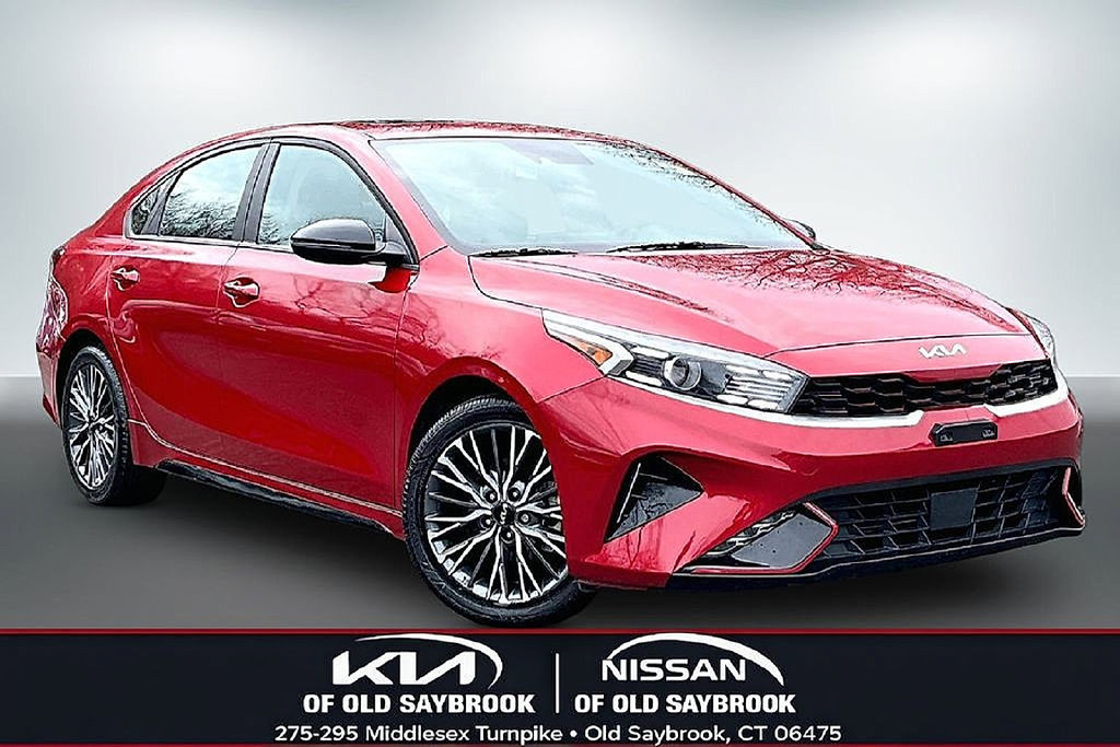 Certified 2024 Kia Forte GT-Line w/ GT-Line Premium Package FWD image 3