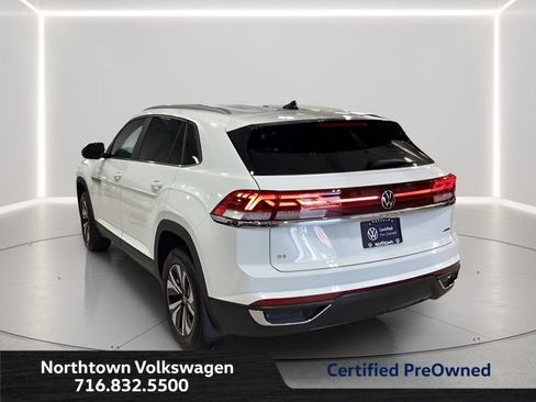 Certified 2024 Volkswagen Atlas Cross Sport SE w/ Adventure Package AWD/4WD image 3