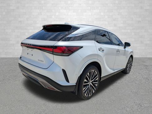 Used 2023 Lexus RX 350 Premium Plus w/ Cold Area Package FWD image 2