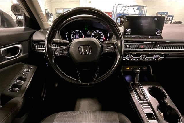 Used 2022 Honda Civic EX image 5