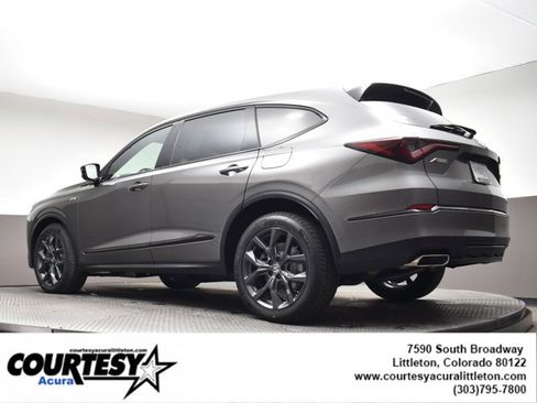 Used 2023 Acura MDX A-Spec image 39