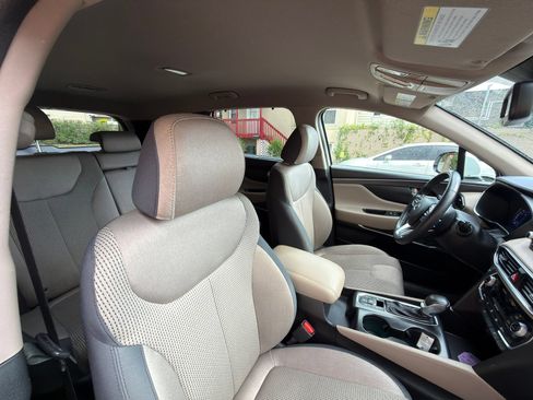 Used 2019 Hyundai Santa Fe SEL AWD/4WD image 24