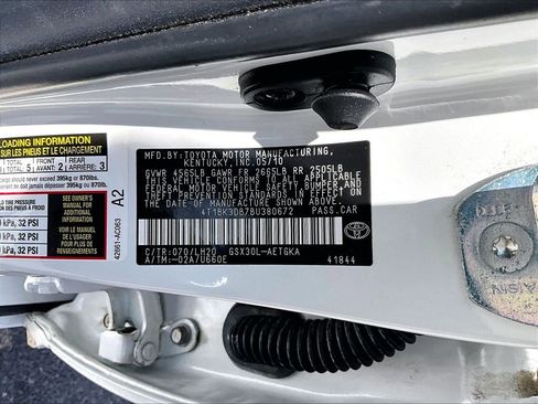 Used 2011 Toyota Avalon FWD image 29