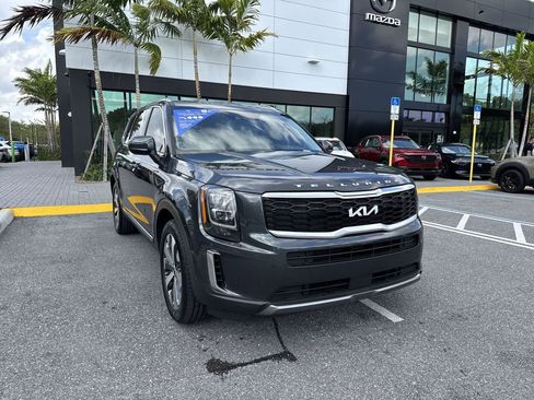 Used 2022 Kia Telluride EX w/ EX Premium Package image 9