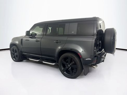 Certified 2024 Land Rover Defender 110 V8 AWD/4WD image 6