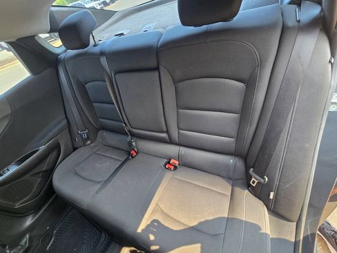 Used 2018 Chevrolet Malibu LT FWD image 11