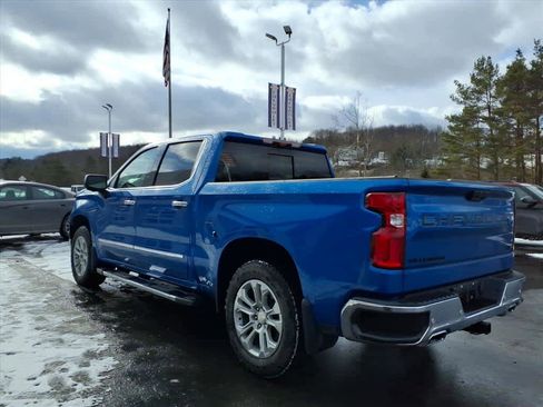 Used 2023 Chevrolet Silverado 1500 LTZ w/ LTZ Premium Package image 4