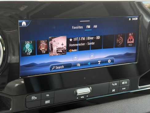 Used 2025 Mercedes-Benz Sprinter 2500 image 20