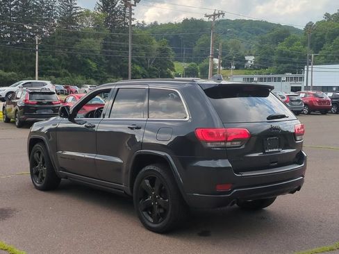 Used 2015 Jeep Grand Cherokee Altitude AWD/4WD image 6