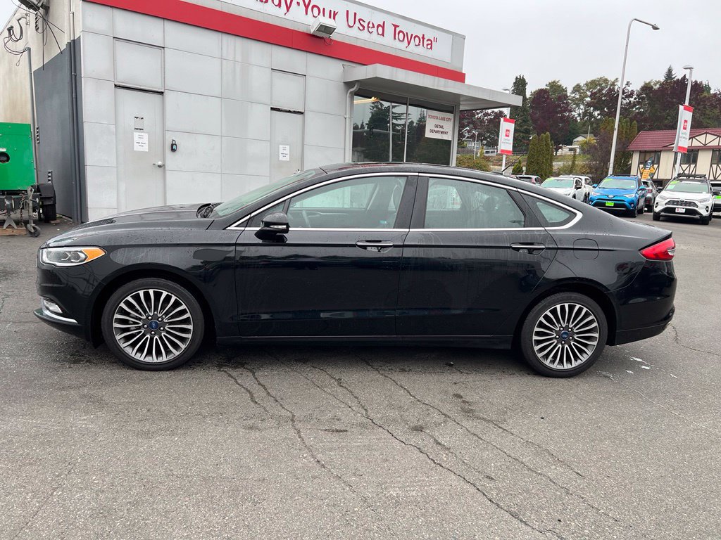 Used 2017 Ford Fusion SE AWD/4WD image 7