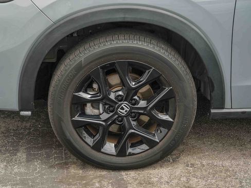 Used 2024 Honda HR-V Sport image 11