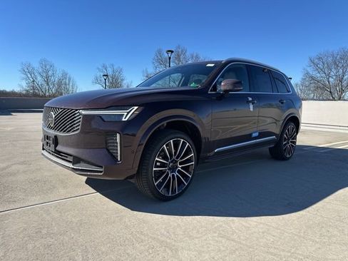 New 2026 Volvo XC90 B6 Plus w/ Protection Package Premier image 3