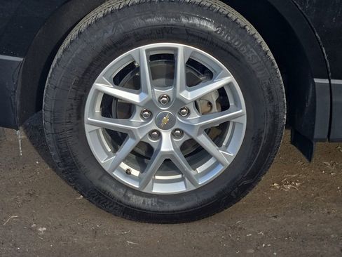 Used 2024 Chevrolet Equinox LT image 10