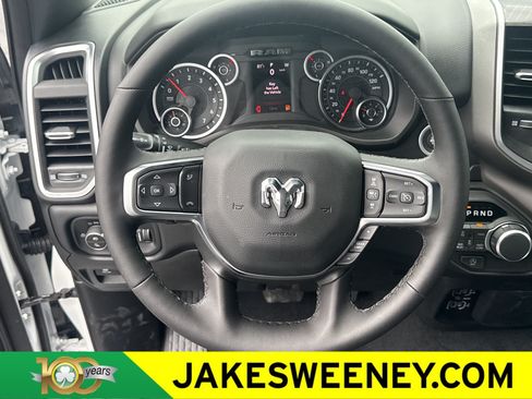 New 2026 RAM 1500 Big Horn AWD/4WD image 16