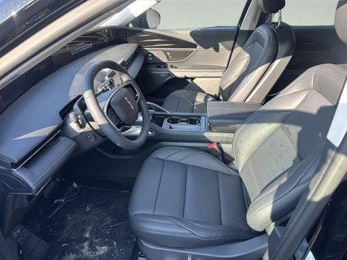 New 2026 Lincoln Nautilus Premier w/ Equipment Group 102A AWD/4WD image 9