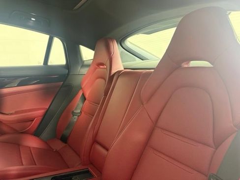 Used 2020 Porsche Panamera 4 AWD/4WD image 18