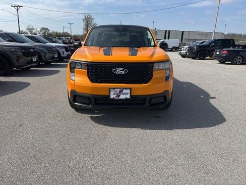 New 2026 Ford Maverick XLT w/ Black Appearance Package AWD/4WD image 8