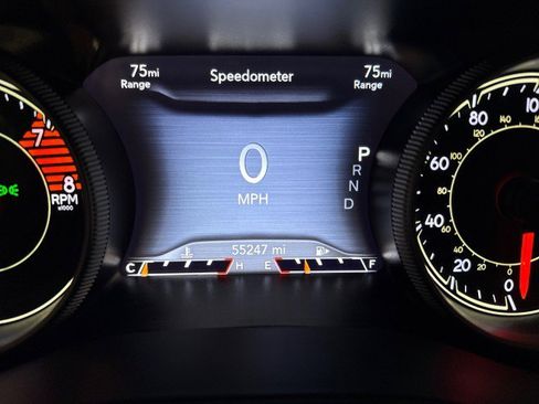 Used 2020 Jeep Cherokee Trailhawk w/ Cold Weather Group image 19