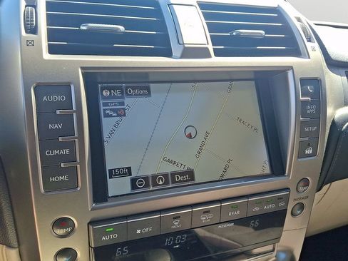 Used 2020 Lexus GX 460 Premium AWD/4WD image 19