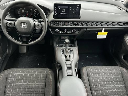 Used 2027 Honda HR-V Sport image 14