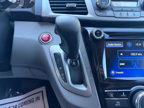 Used 2016 Honda Odyssey EX-L image 29