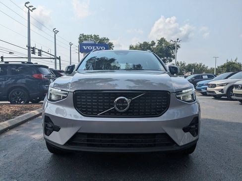 Certified 2026 Volvo XC40 B5 Plus AWD/4WD image 9