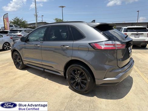 Used 2022 Ford Edge SE w/ Black Appearance Package AWD/4WD image 8