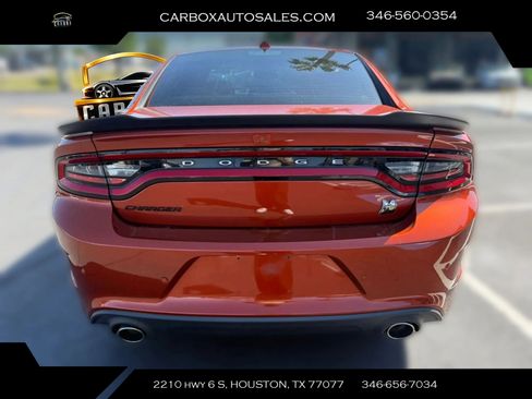 Used 2022 Dodge Charger Scat Pack w/ Harman/Kardon Audio Group image 4