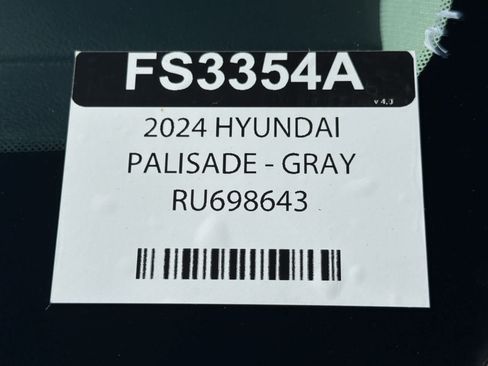 Used 2024 Hyundai Palisade SEL FWD image 28