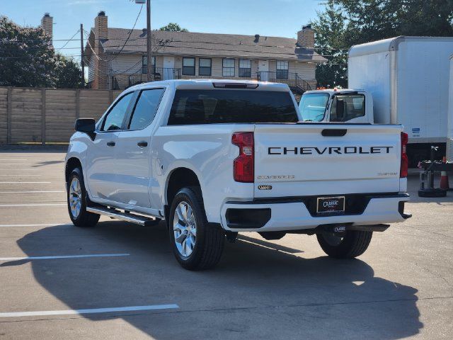 Used 2024 Chevrolet Silverado 1500 Custom RWD image 2
