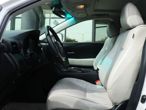 Used 2014 Lexus RX 350 FWD w/ Navigation Package image 39