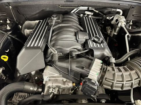 Used 2023 Dodge Durango SRT w/ Black Package AWD/4WD image 9
