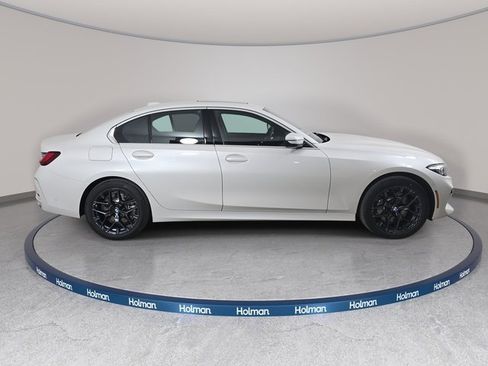 New 2026 BMW 330i xDrive 330i xDrive w/ Premium Package image 4