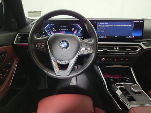 Used 2023 BMW 330i Sedan w/ Premium Package RWD image 13