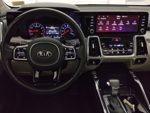 Used 2021 Kia Sorento SX FWD image 22