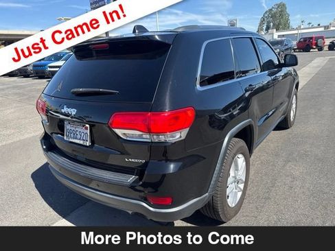 Used 2017 Jeep Grand Cherokee Laredo w/ Quick Order Package 2BE RWD image 6