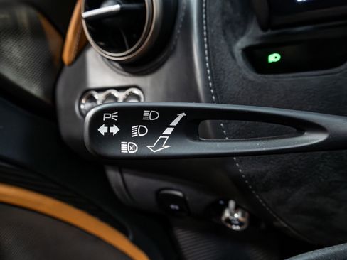 Used 2019 McLaren 720S Luxury RWD image 59