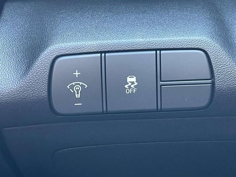 Used 2026 Hyundai Elantra SEL Sport w/ Cargo Package image 18