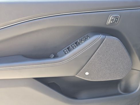 Used 2023 Ford Mustang Mach-E Premium RWD image 19