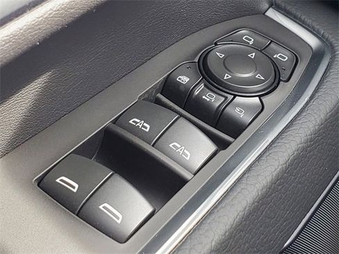 New 2025 GMC Sierra 2500 Denali w/ Denali Reserve Package image 15