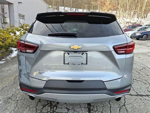 Used 2025 Chevrolet Blazer LT w/ Convenience Package image 5