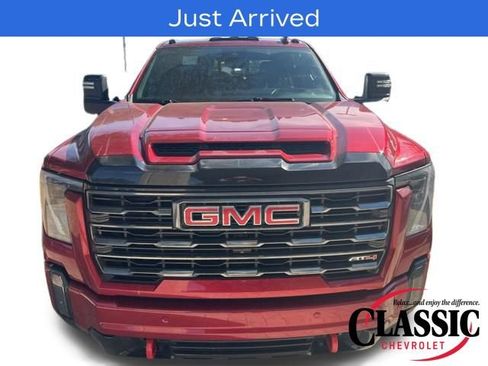 Used 2024 GMC Sierra 2500 AT4 w/ AT4 Premium Plus Package image 13