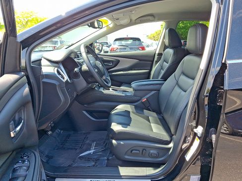 Used 2023 Nissan Murano SV w/ SV Midnight Edition Package AWD/4WD image 13
